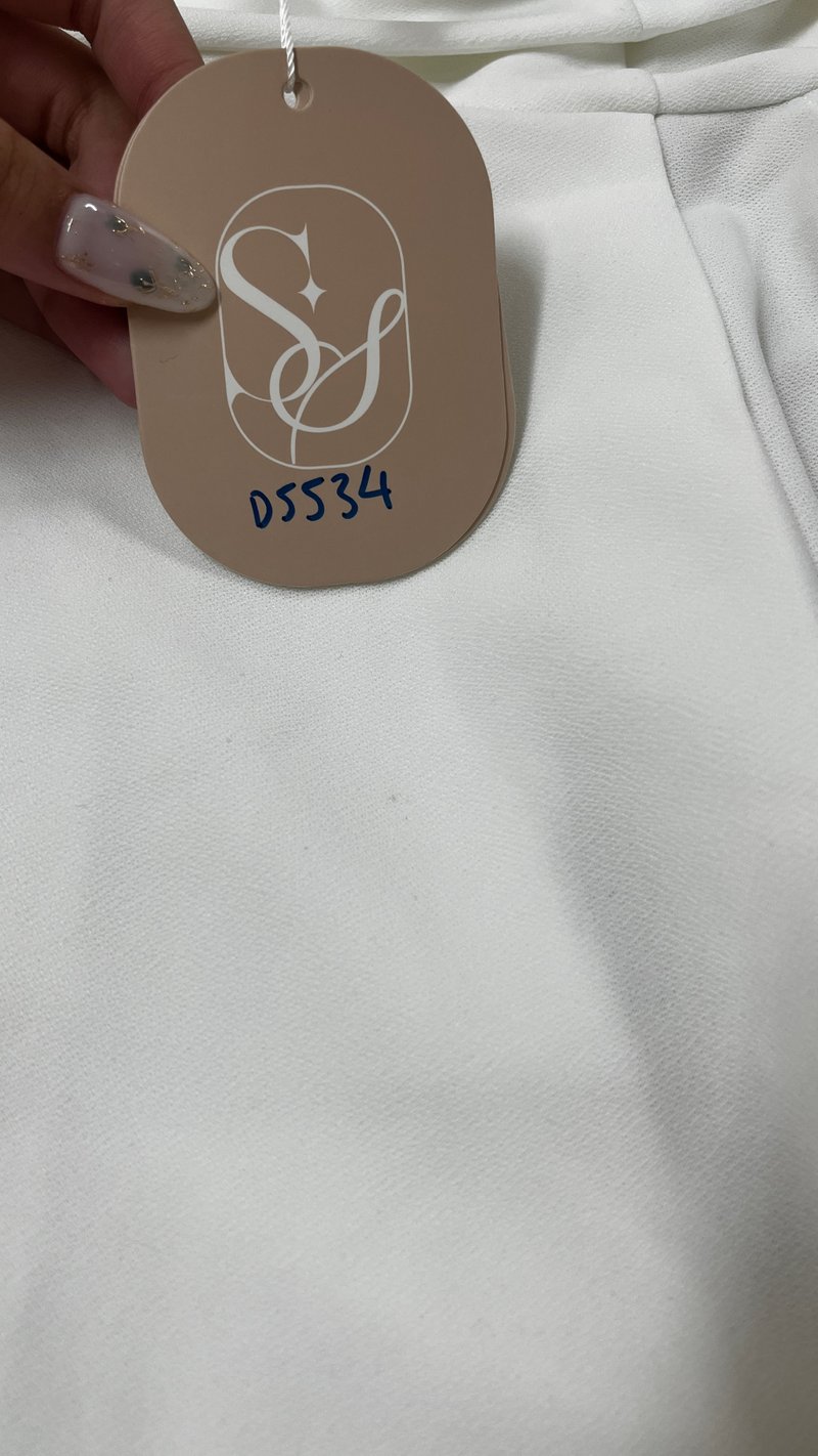 DEFECT | Shar Sweetheart Romper Dress in White in S