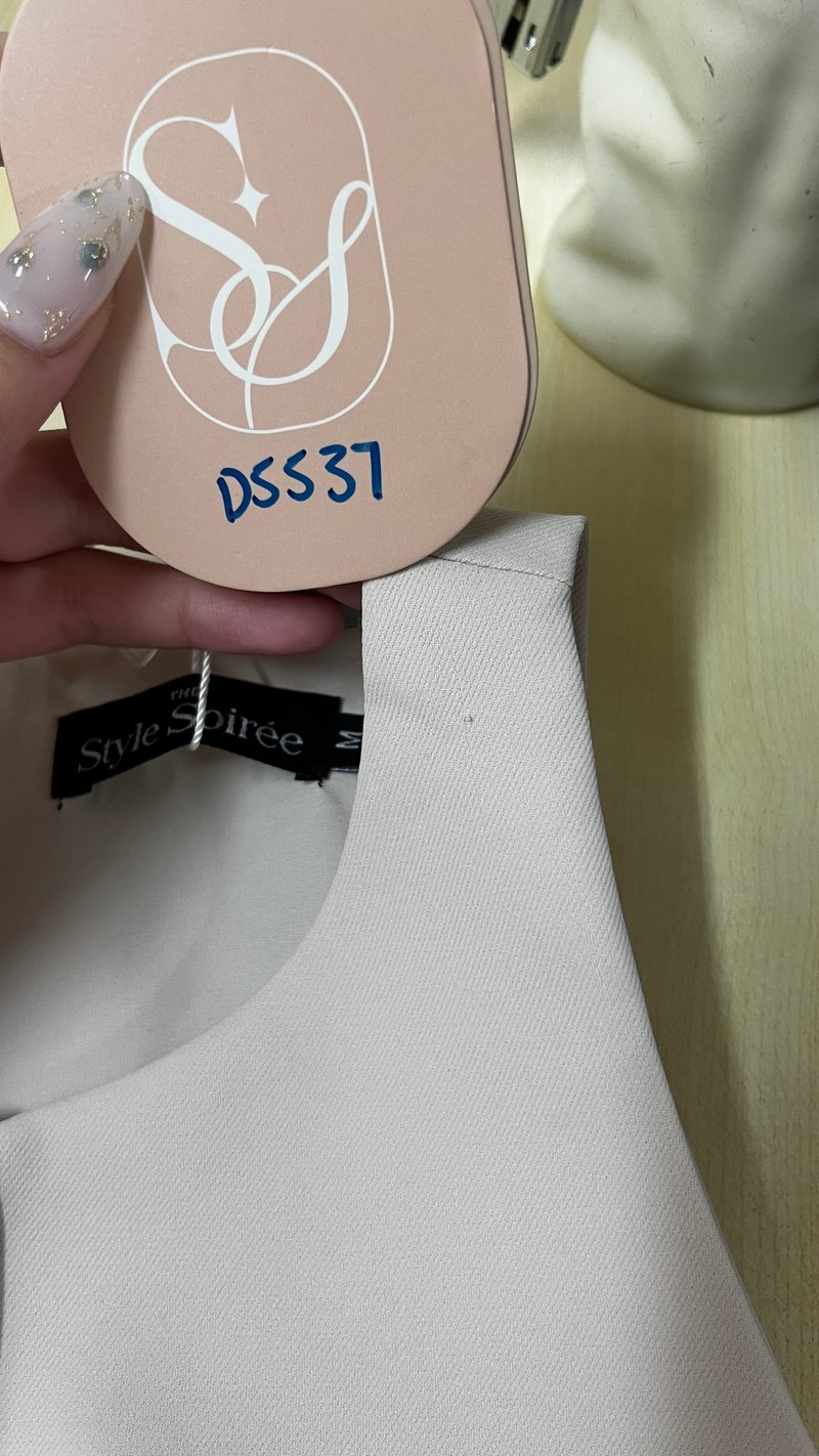 DEFECT | Clarie Co-ord Button Top in Greige in M DEFECT | Clarie Co-ord Button Top in Greige in M