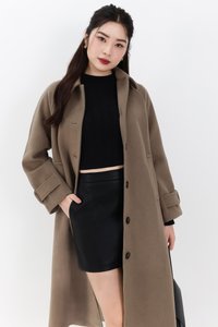 Wynnie Wool Coat in Etoupe