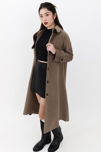 Wynnie Wool Coat in Etoupe