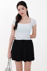 Carol Co-ord Contrast Tee in Pale Mint