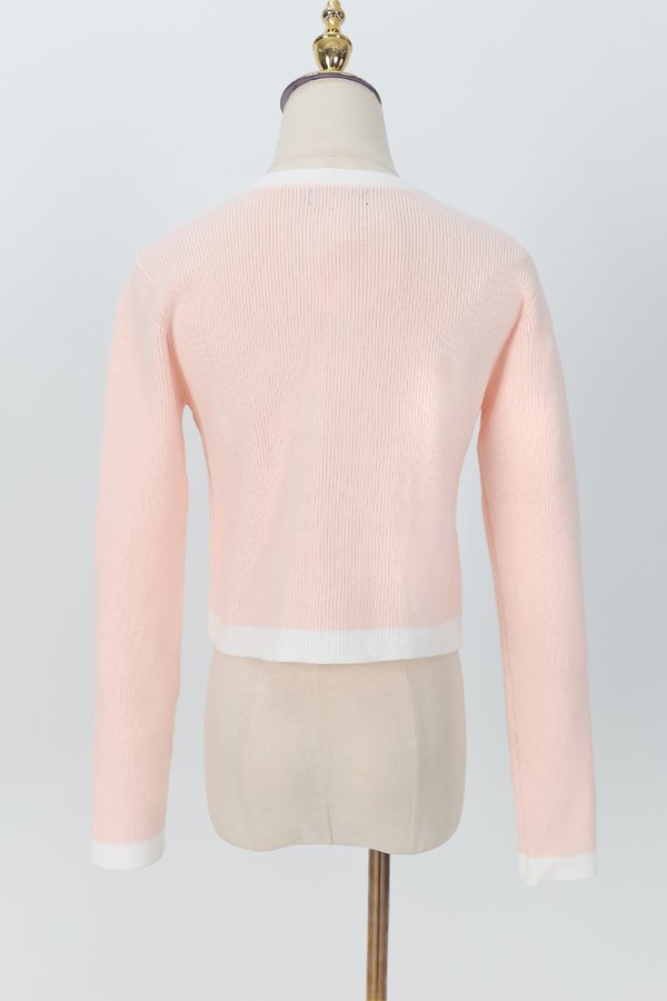 Casrine Contrast Knit Sweater in Cream White X Pink