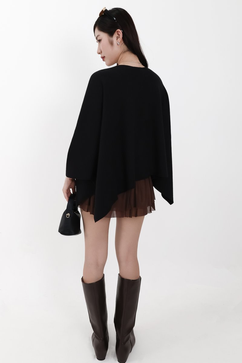 Kedy Knit Throwover in Black