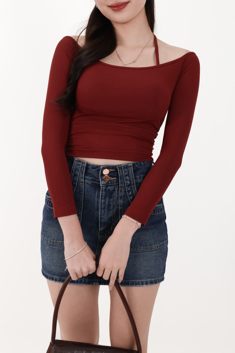 Ode Offshoulder Halter Sleeved Top in Muted Red