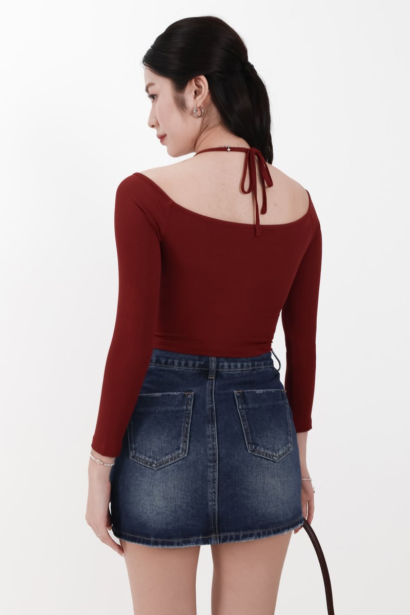 Ode Offshoulder Halter Sleeved Top in Muted Red