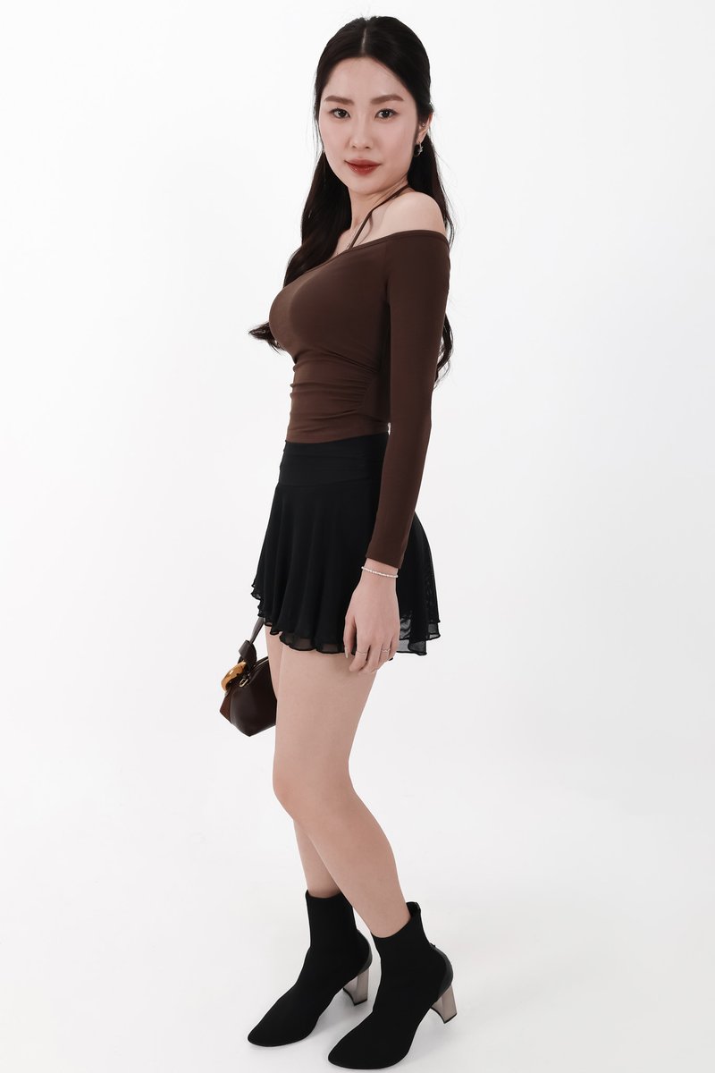 Ode Offshoulder Halter Sleeved Top in Dark Brown