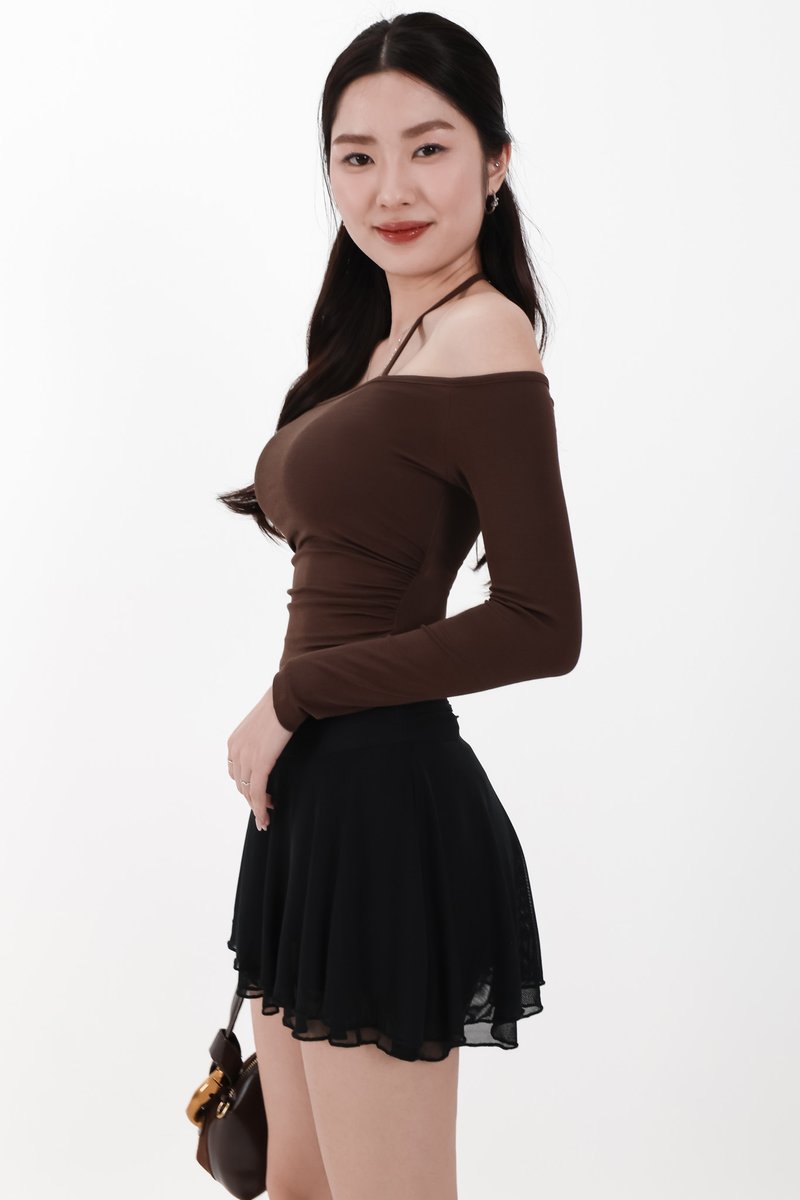Ode Offshoulder Halter Sleeved Top in Dark Brown