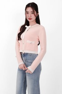 Casrine Contrast Knit Sweater in Cream White X Pink