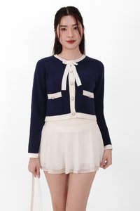 Casrine Contrast Knit Sweater in Cream White X Midnight