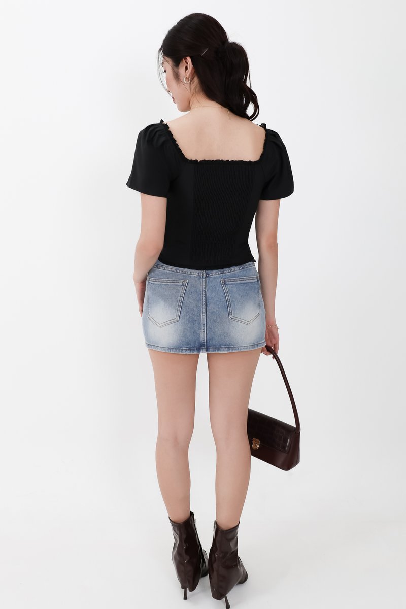 Frida Flutter Sleeved Top in Black