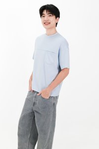 CNY2026 | Casual Men Pocket Tee in Light Blue