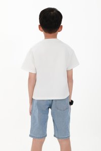 CNY2026 | Casual Boy Pocket Tee in White
