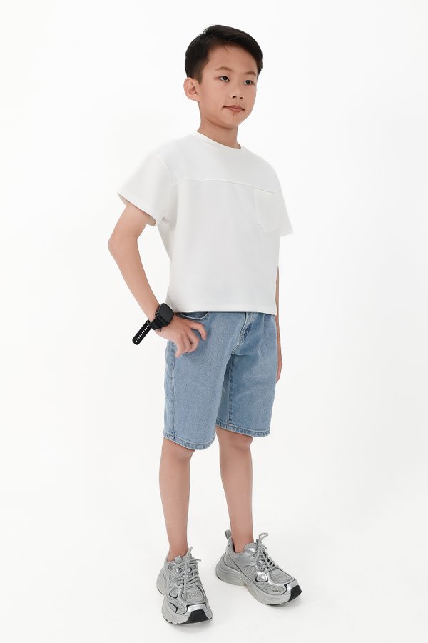 DEFECT | Casual Boy Pocket Tee in White in 3Y