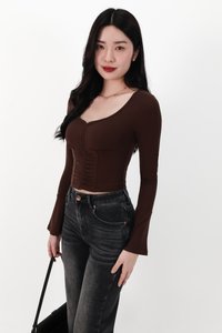 SALE EXCLUSIVE | Bennie Bell Sleeve Top in Dark Brown