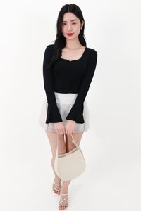 SALE EXCLUSIVE | Bennie Bell Sleeve Top in Black