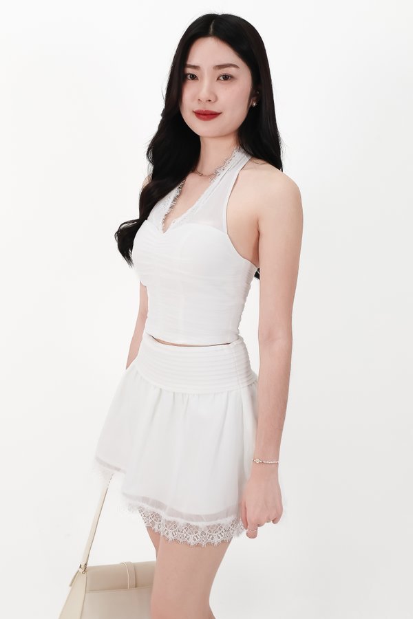 DEFECT | Laurie Lace Co-ord Skorts in White in S