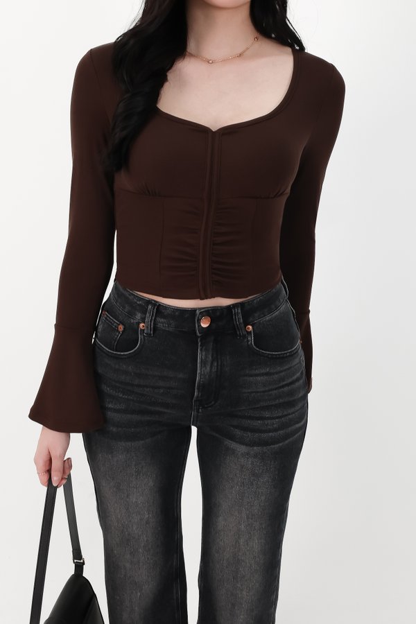 SALE EXCLUSIVE | Bennie Bell Sleeve Top in Dark Brown