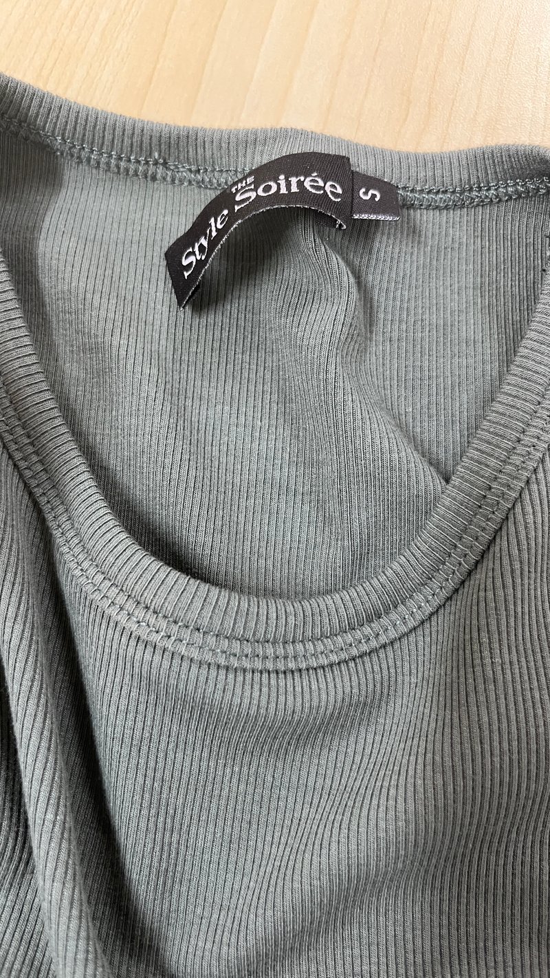 DEFECT | Tenra Twist Tank Top in Muted Forest in S