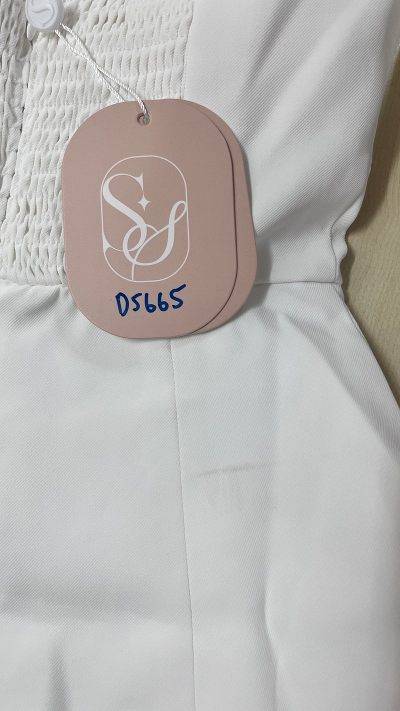 DEFECT | Cherish Co-ord Pleat Halter Top in White in XXS