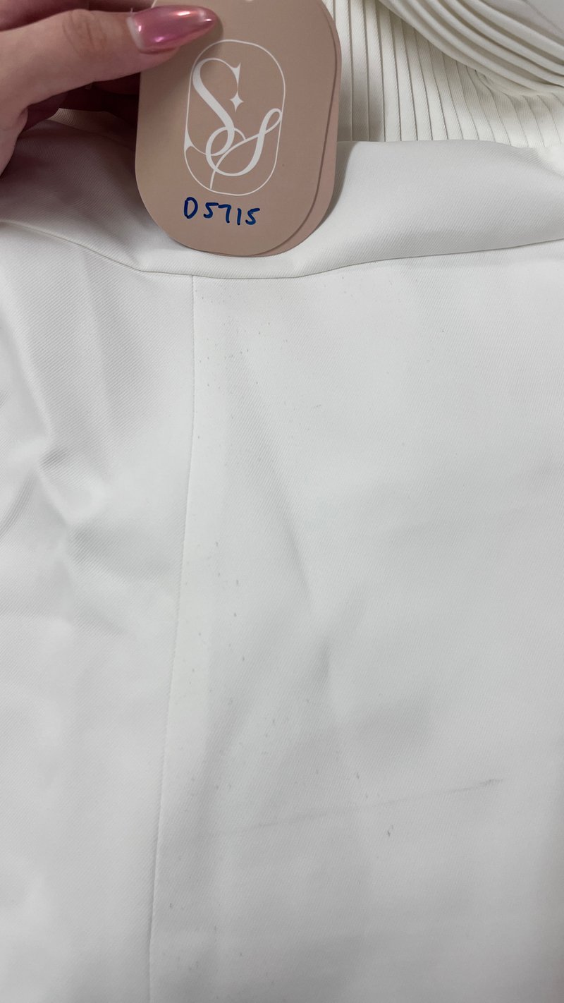 DEFECT | Cherish Co-ord Pleat Halter Top in White in S