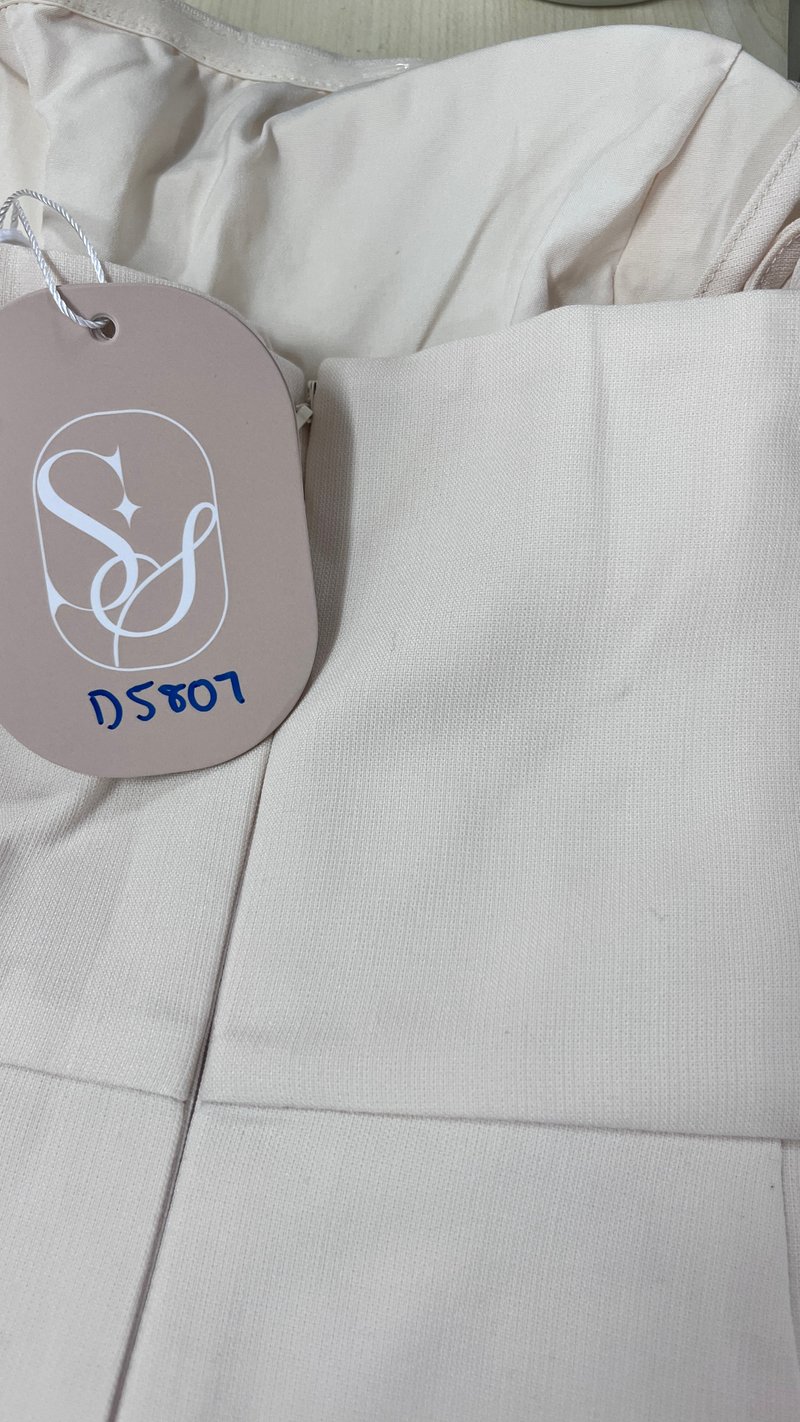 DEFECT | Francie Flare Romper Dress in Pale Yellow in M