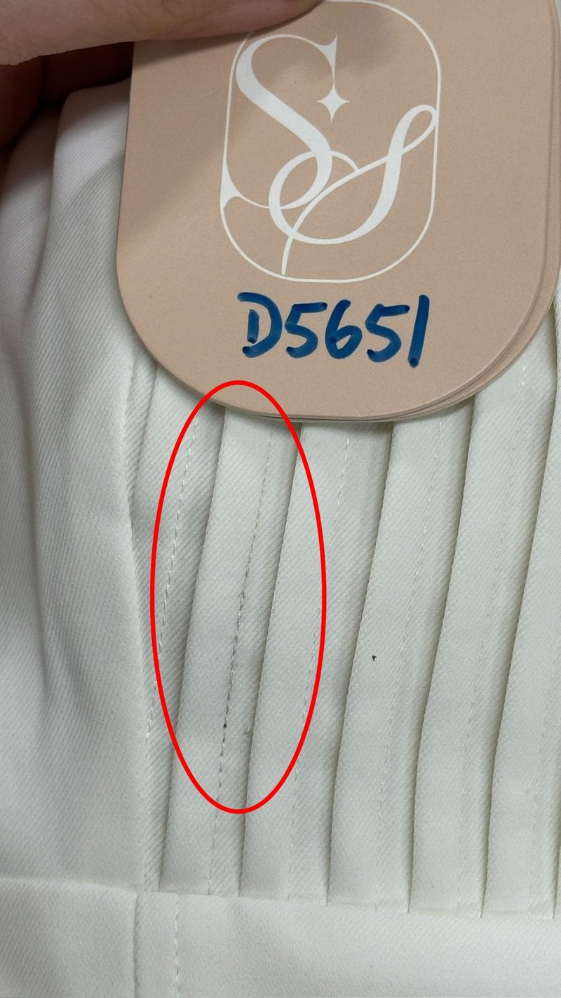 DEFECT | Pleated Women Romper Dress in White in M