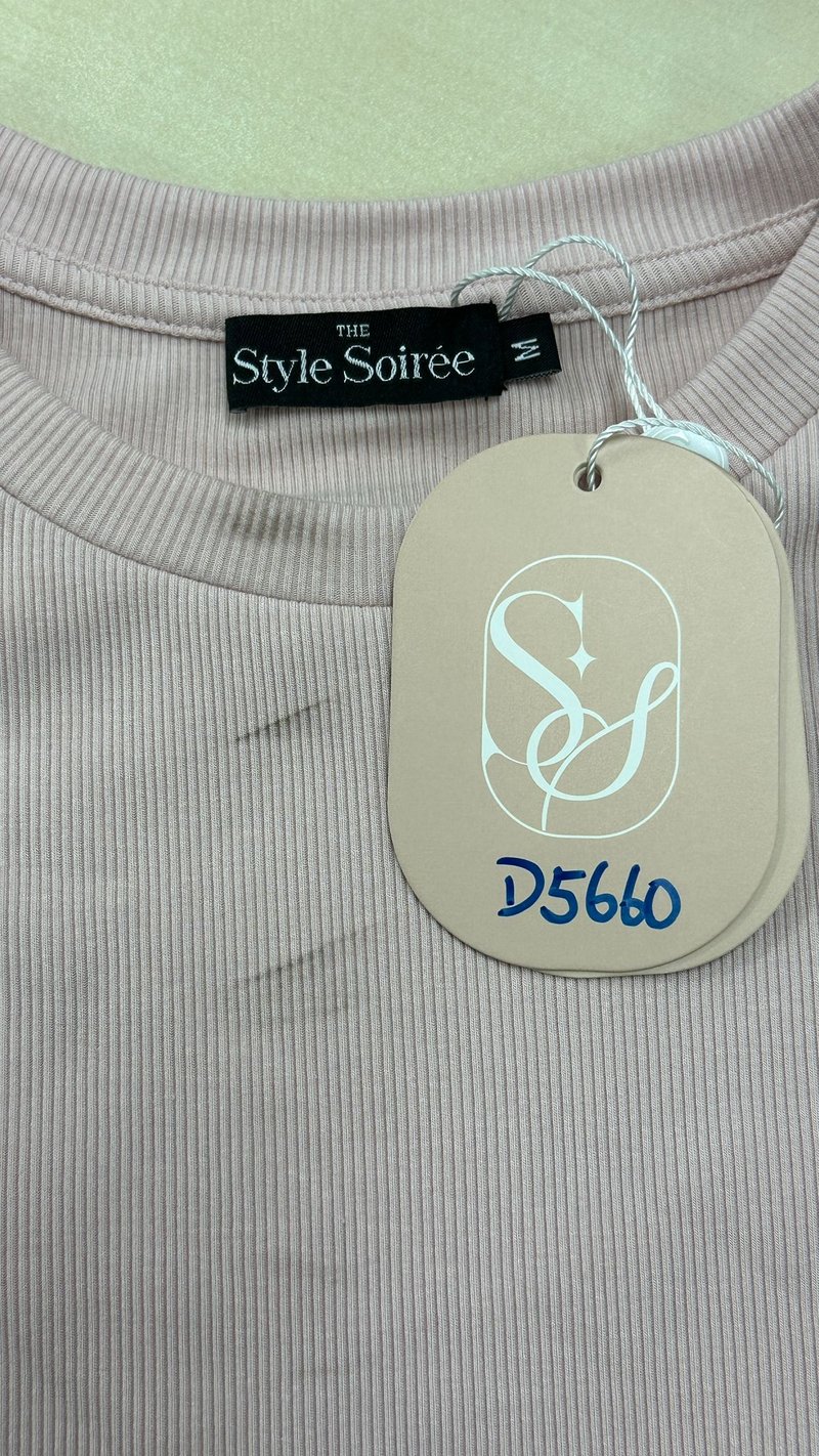 DEFECT | Brena Baby Tee in Light Pink in M