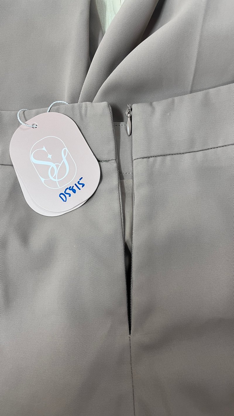 DEFECT | Pixa Pleated Highwaist Pants in Light Brown ( Regular Length ) in M