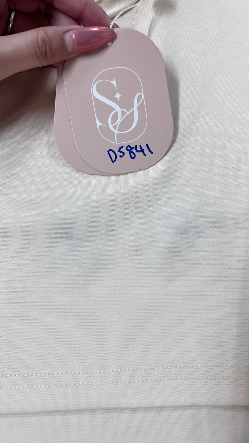 DEFECT | Brandy Boxy Cropped Tee in Pale Yellow in S