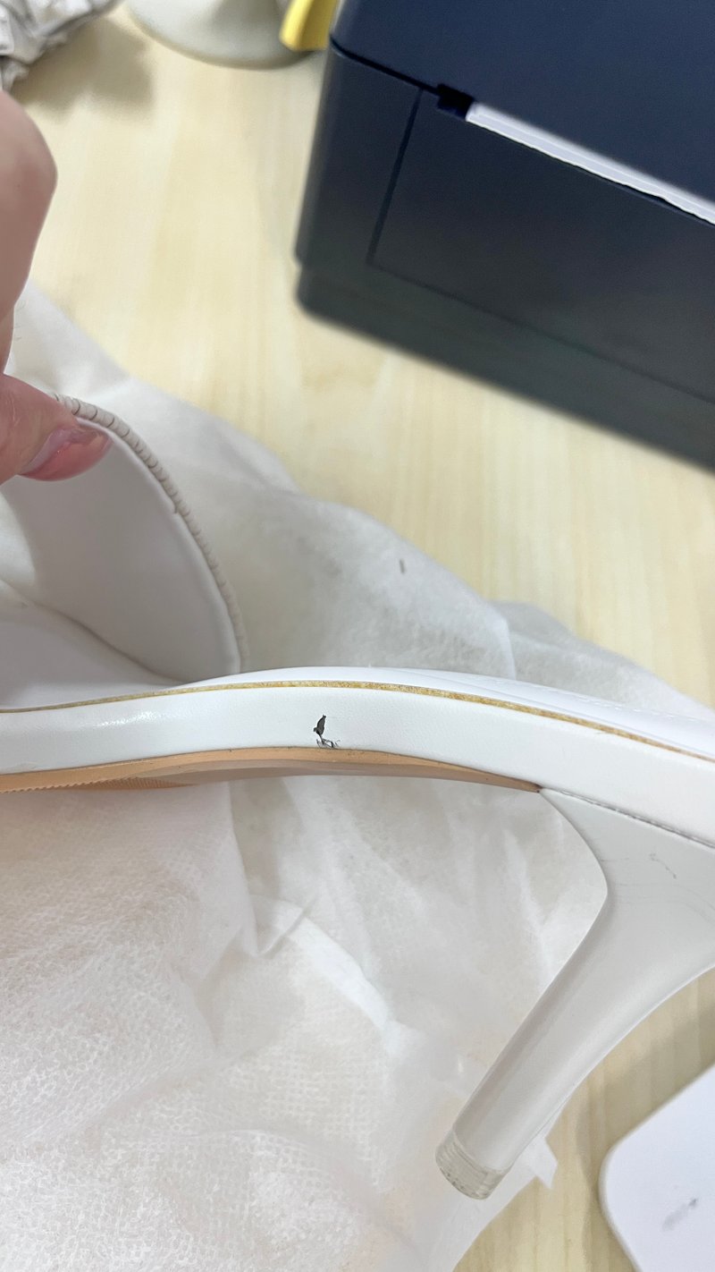 DEFECT | Ruby Ruched Heels in Cream White in 35