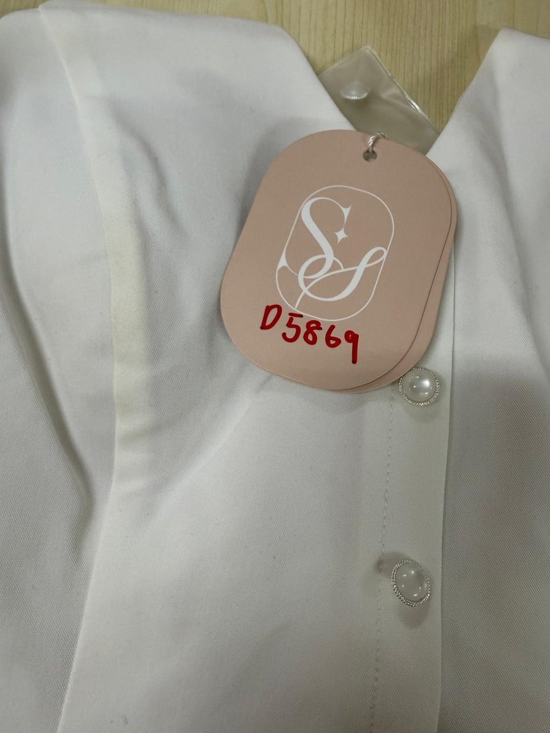 DEFECT | Casa Co-ord Halter Top in White in M