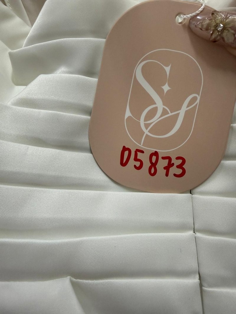 DEFECT | Sheyenne Satin Co-ord Top in White in XS