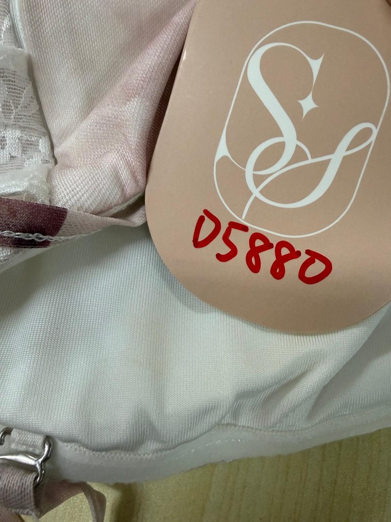 DEFECT | Lola Lace Printed Tube Top in Light Pink in XS