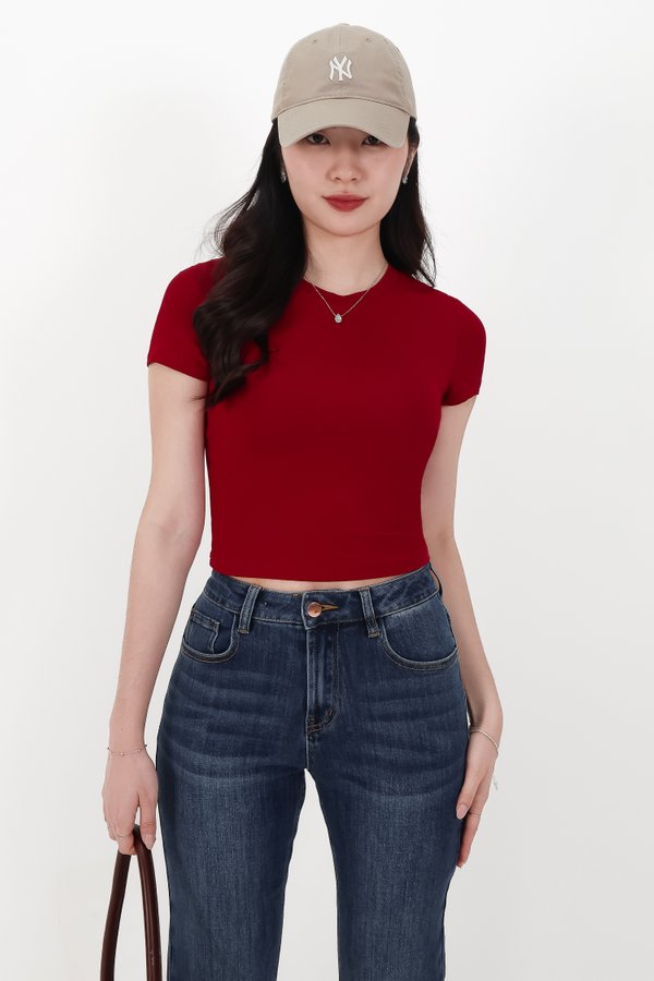 Bonnie Basic Padded Tee in Dark Red