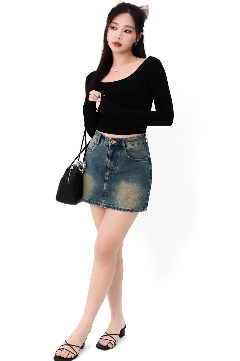 Leria Low Back Padded Top V2 in Black