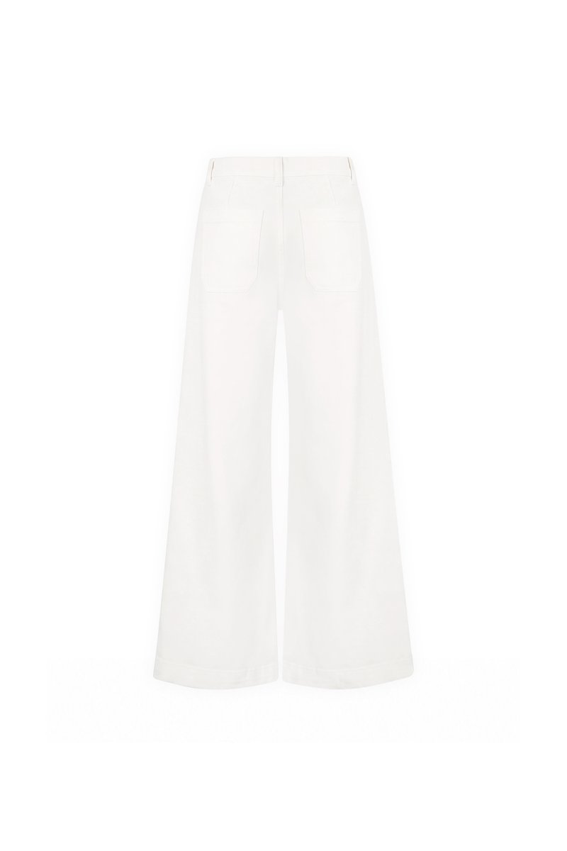 PREORDER | Daryl Double Pocket Denim Jeans in White