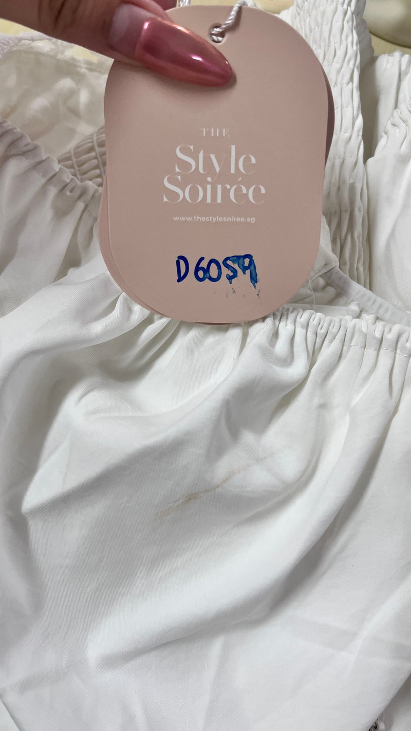 DEFECT | Pamela Pleated Puffy Sleeved Top in White in XL