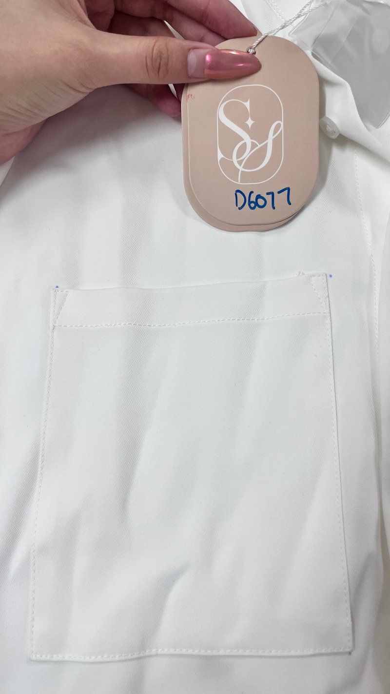 DEFECT | Men Mandarin Collar Shirt in White in S