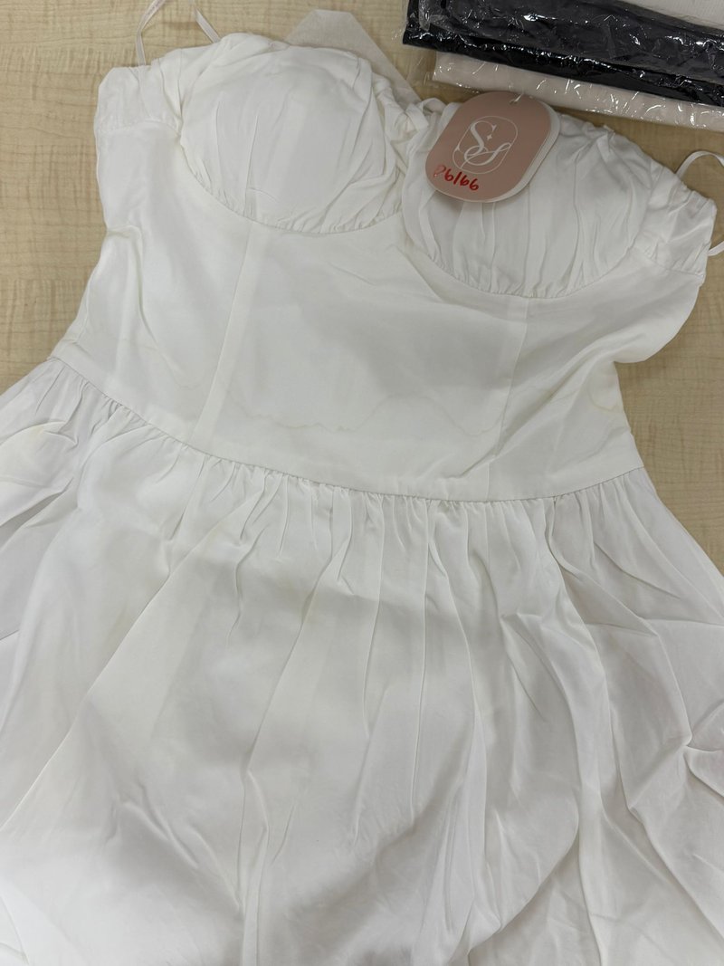 DEFECT | Bella Bustier Bubble Romper Dress in White in M
