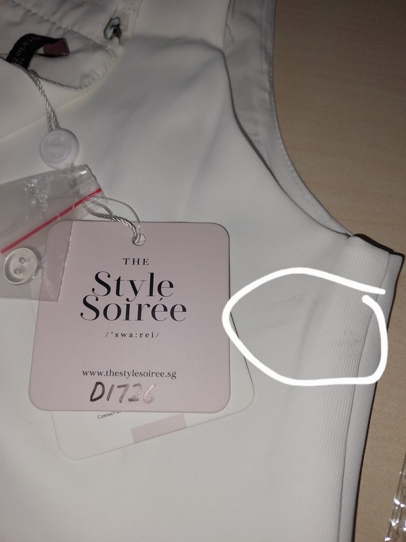 DEFECT | Piper Pleat Top in White in S