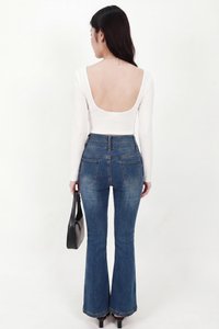 Dae Double Button Highwaisted Jeans in Dark Wash