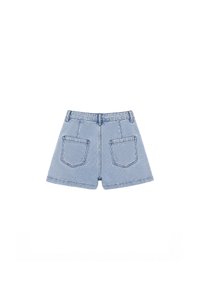 SALES EXCLUSIVE | Darin Double Pocket Denim Shorts in Light Wash ( Runs Smaller )