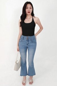 Dae Double Button Highwaisted Jeans in Light Blue Wash