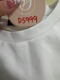 DEFECT | Brandy Boxy Cropped Tee in White in XS
