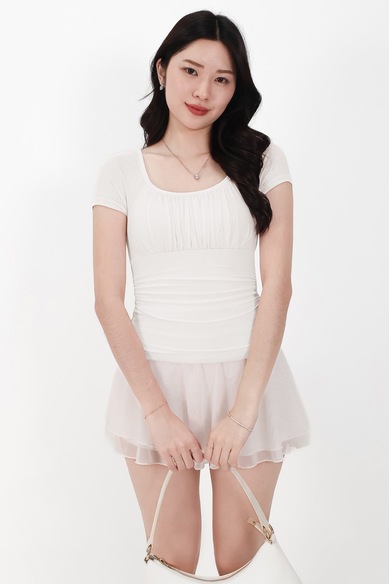 Seorin Sleeved Ruched Top in White