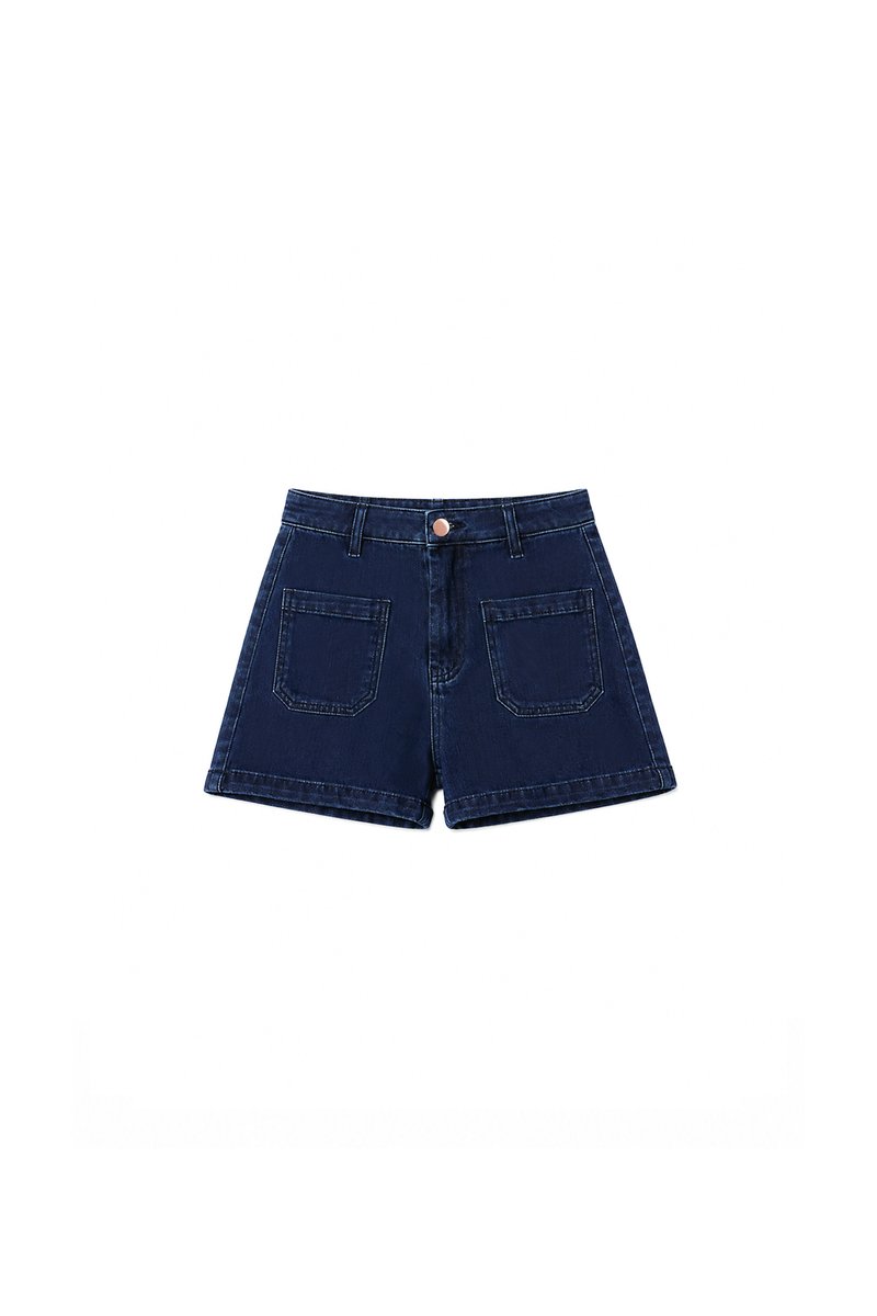 SALES EXCLUSIVE | Darin Double Pocket Denim Shorts in Dark Wash