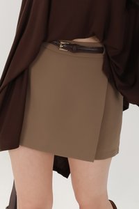 Becca Belted Skorts in Brown