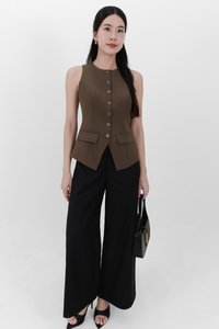 Sey Side Pleat Midwaist Pants in Black