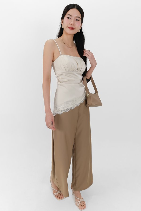 Sey Side Pleat Midwaist Pants in Camel Brown