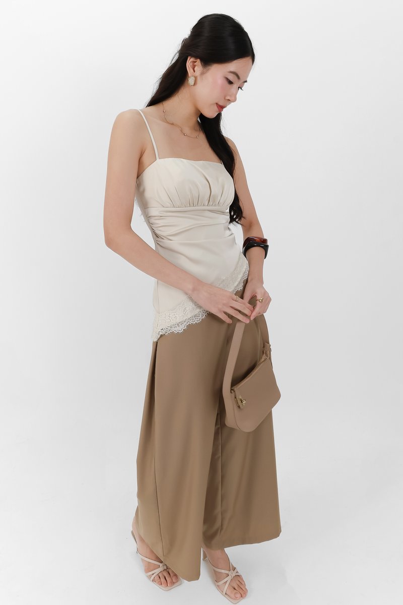 Sey Side Pleat Midwaist Pants in Camel Brown